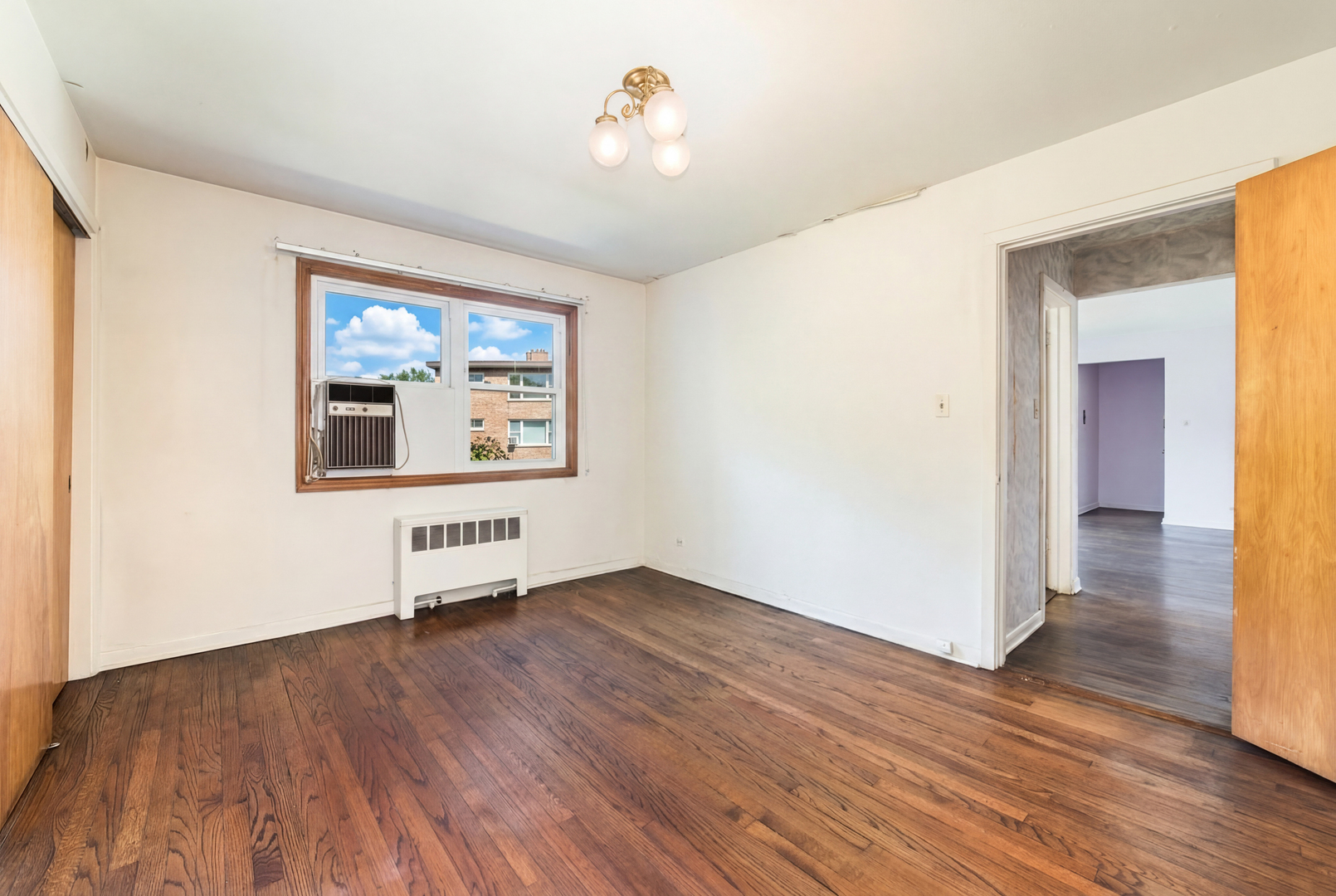 6809 N Northwest Highway #2, Chicago, IL 60631