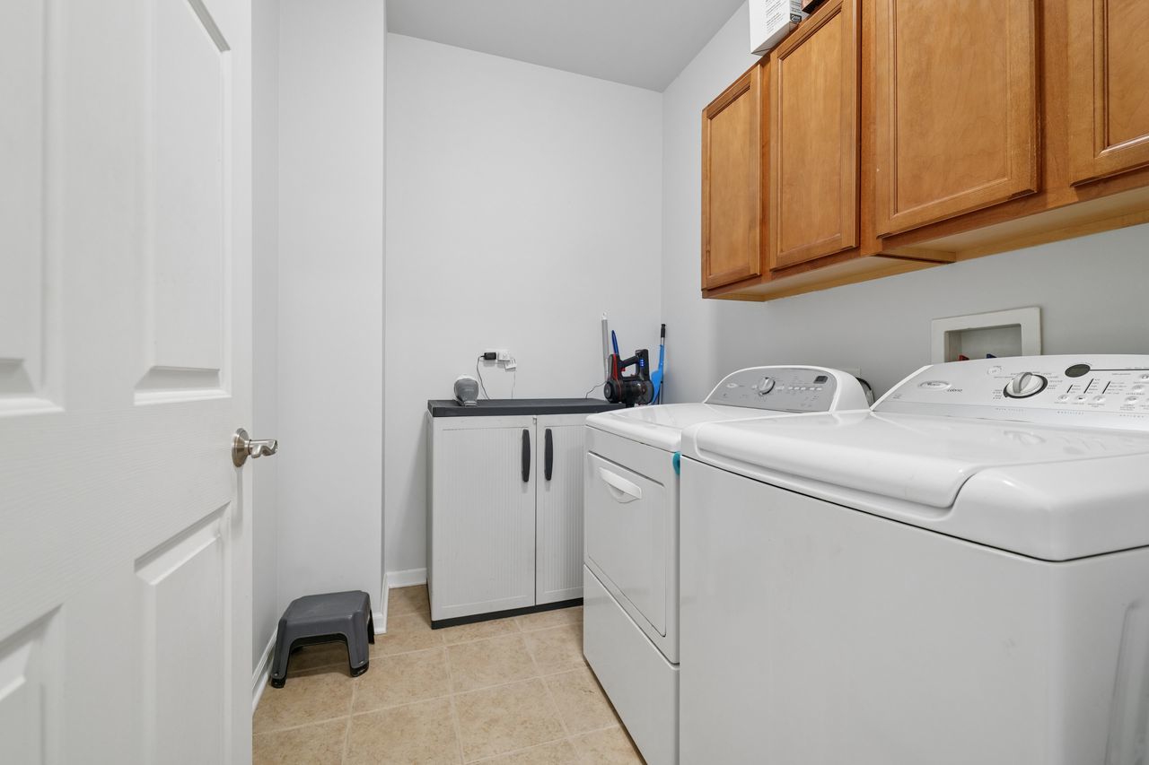 1603 Sedona Avenue, Aurora, IL 60504