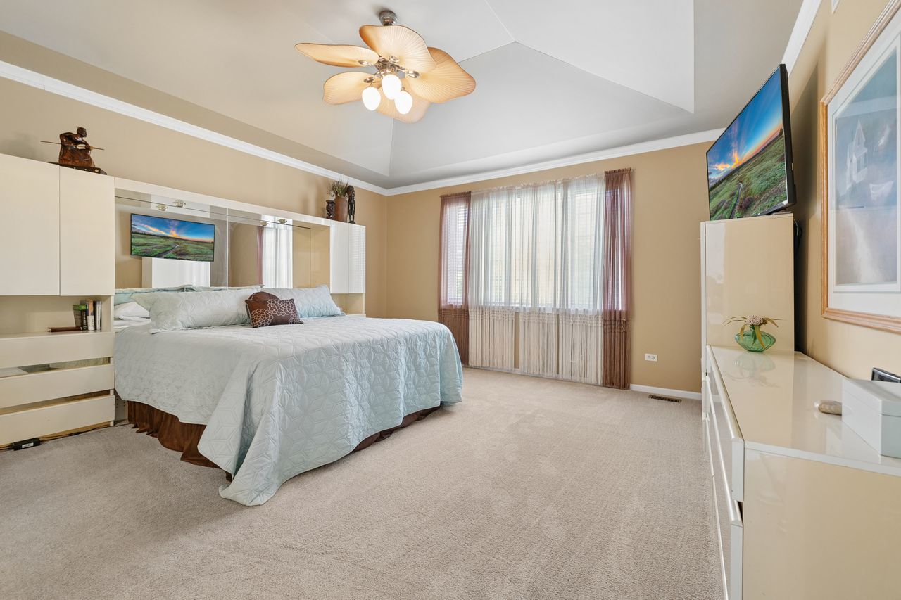 1603 Sedona Avenue, Aurora, IL 60504