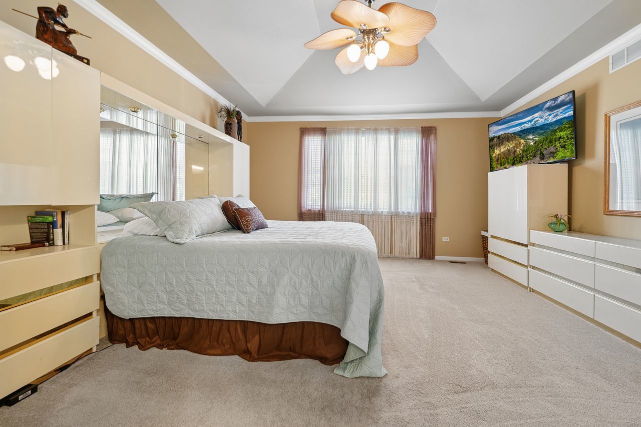 1603 Sedona Avenue, Aurora, IL 60504