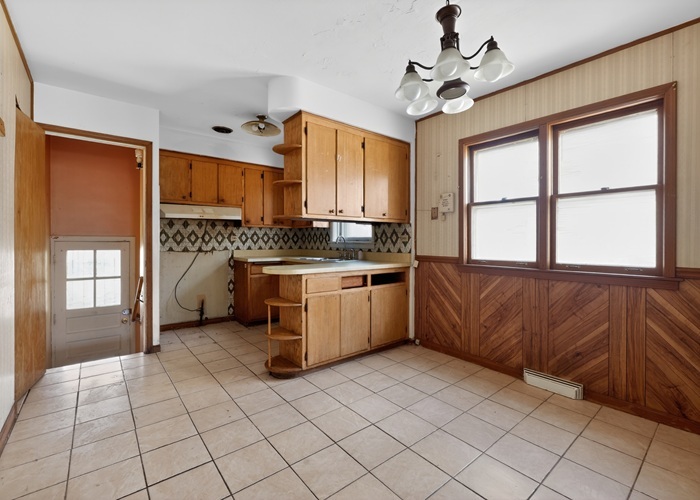 14436 S Michigan Avenue, Riverdale, IL 60827