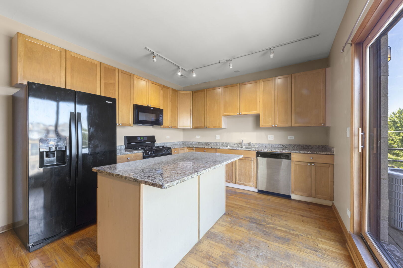 3246 W Warren Boulevard #3, Chicago, IL 60624