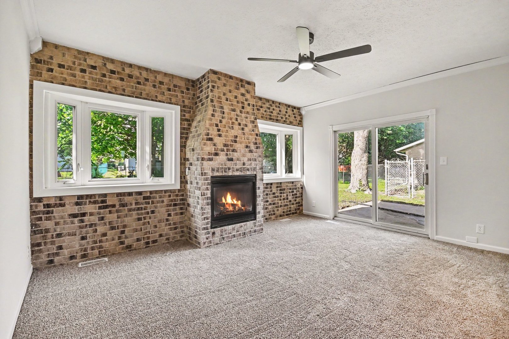 715 Evergreen Court, Romeoville, IL 60446