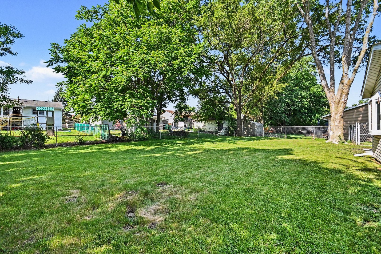 715 Evergreen Court, Romeoville, IL 60446