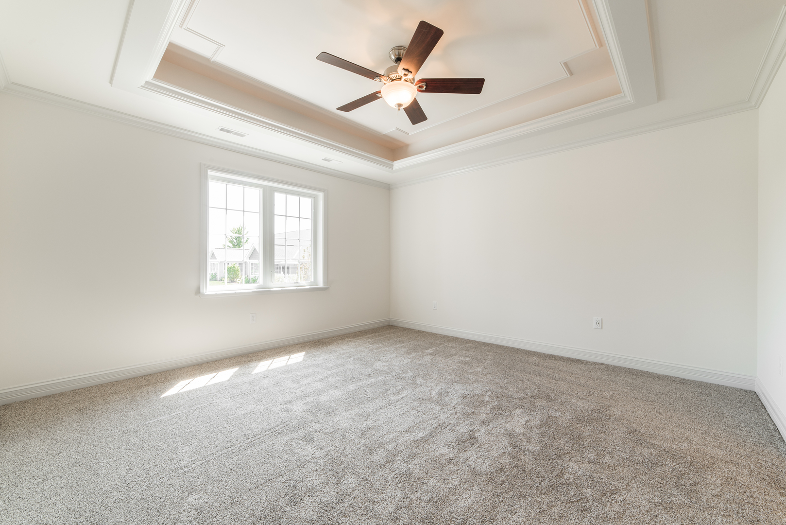 2045 Somerset Lane #2045, Sycamore, IL 60178