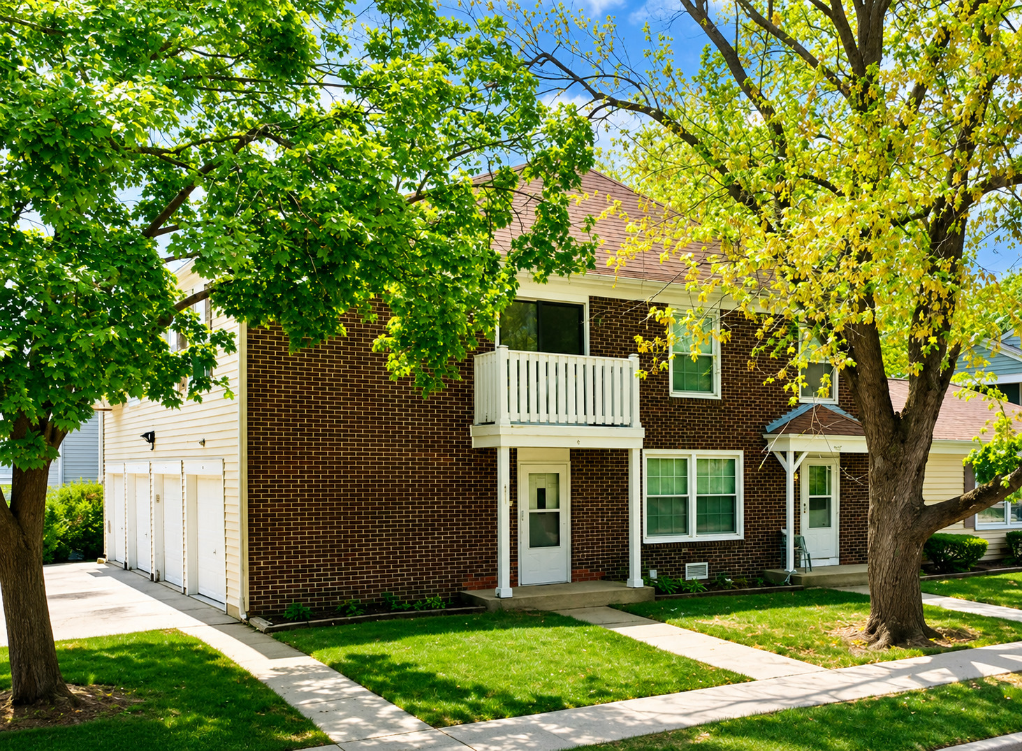411 SIDNEY Avenue, Glendale Heights, IL 60139