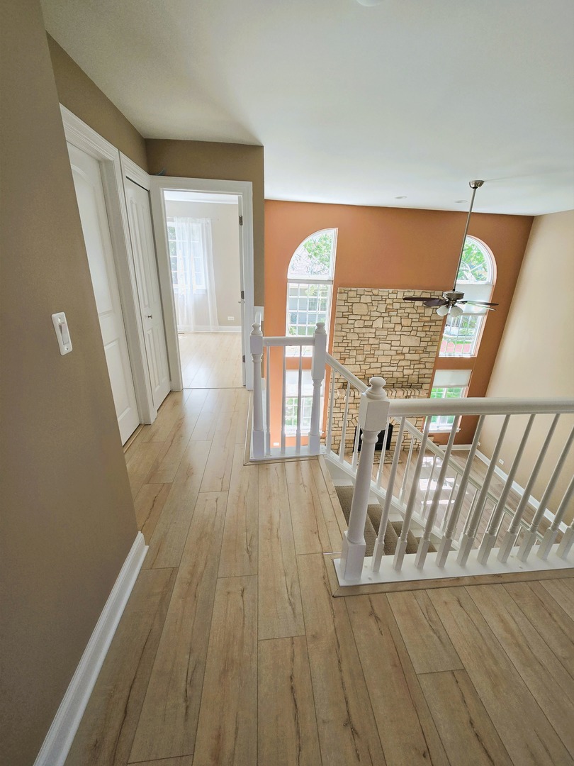70 Townsend Circle, Naperville, IL 60565