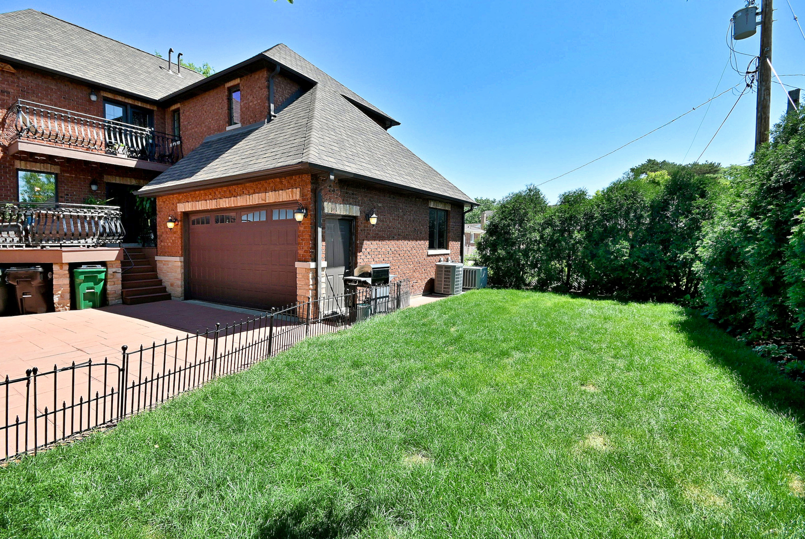 1321 Glenlake Avenue, Park Ridge, IL 60068
