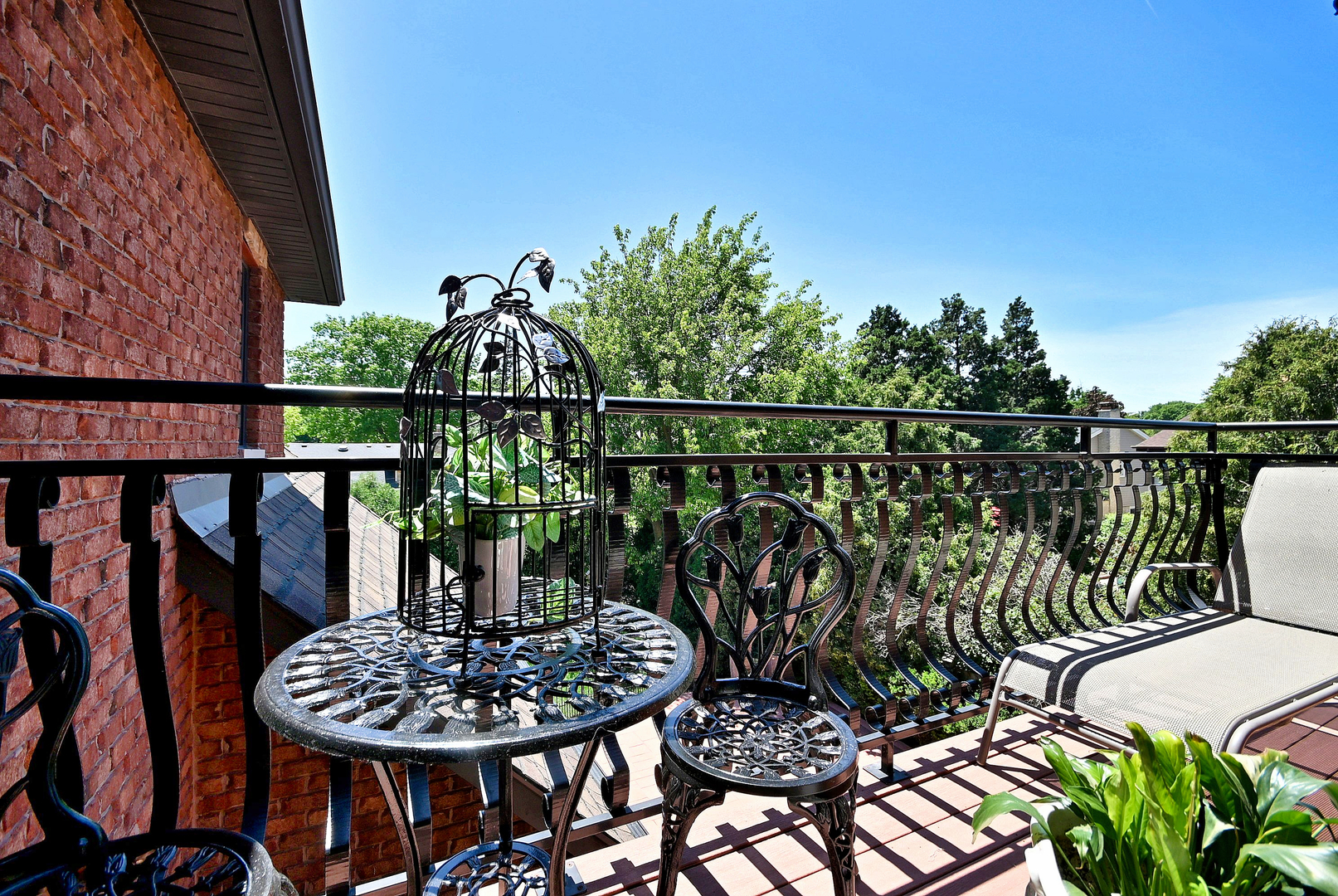 1321 Glenlake Avenue, Park Ridge, IL 60068