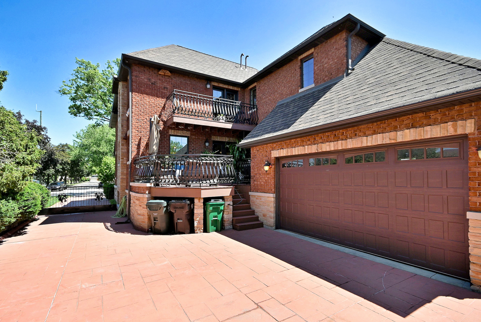 1321 Glenlake Avenue, Park Ridge, IL 60068
