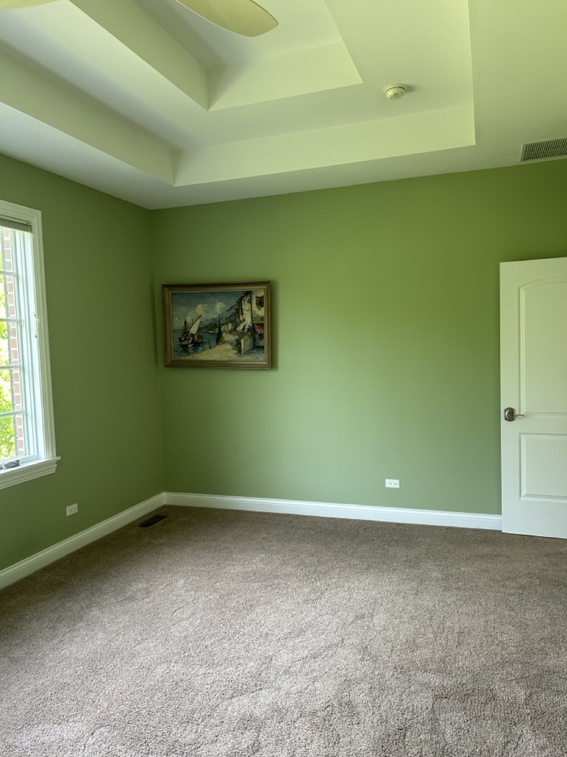 73 Locust Road, Winnetka, IL 60093