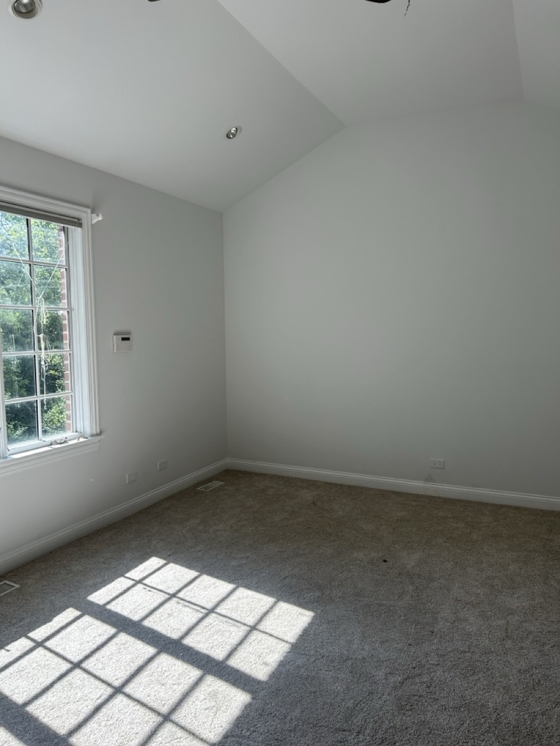 73 Locust Road, Winnetka, IL 60093