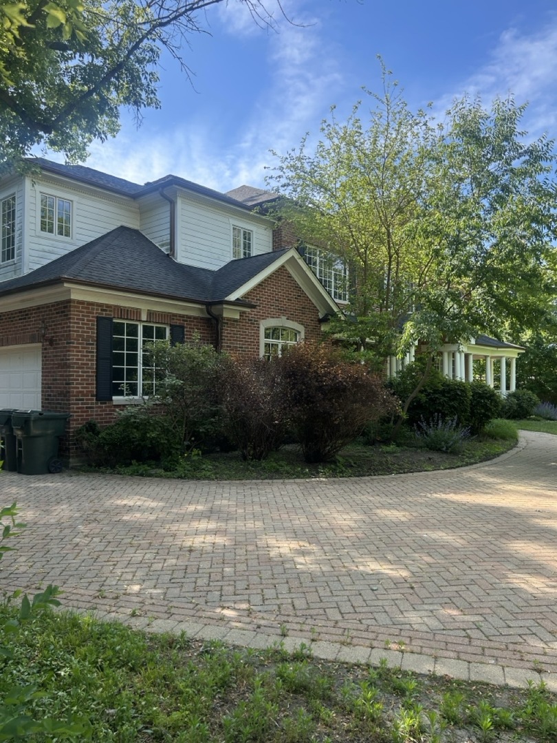 73 Locust Road, Winnetka, IL 60093