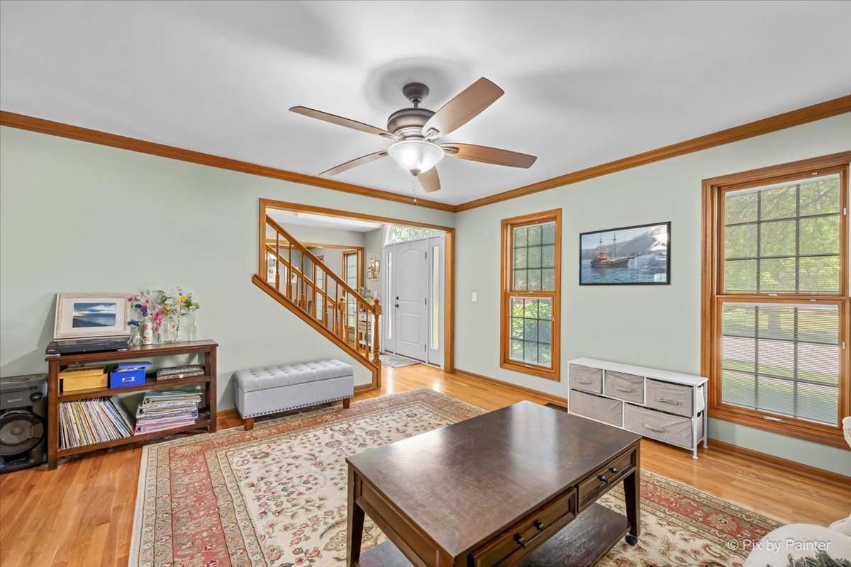 53 Breckenridge Drive, Aurora, IL 60504
