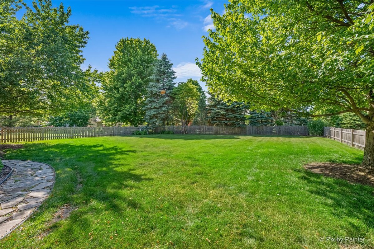 53 Breckenridge Drive, Aurora, IL 60504