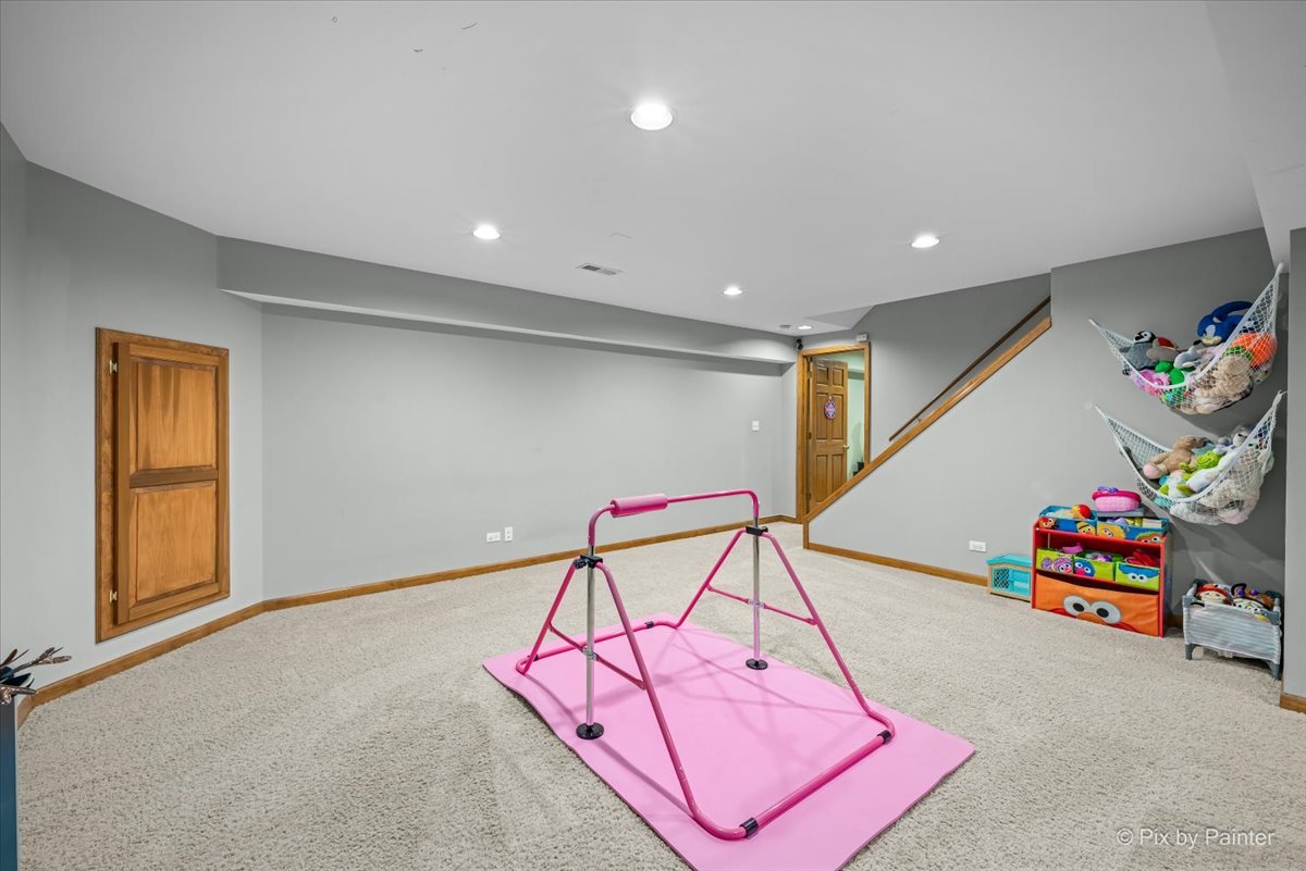 53 Breckenridge Drive, Aurora, IL 60504