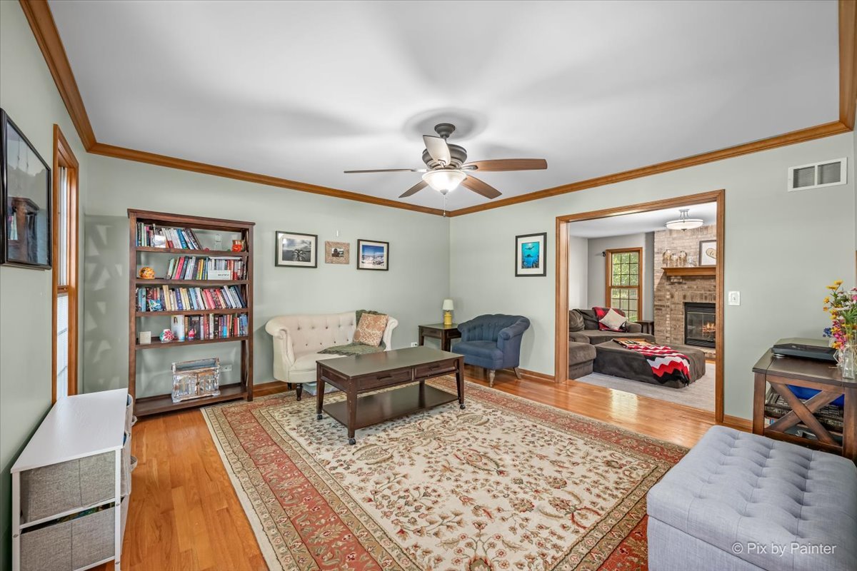 53 Breckenridge Drive, Aurora, IL 60504