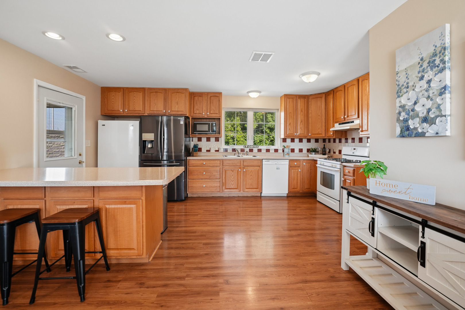 7334 Maridon Road, Countryside, IL 60525