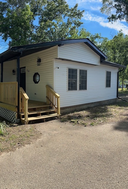 110 N Robert Drive, Godley, IL 60407