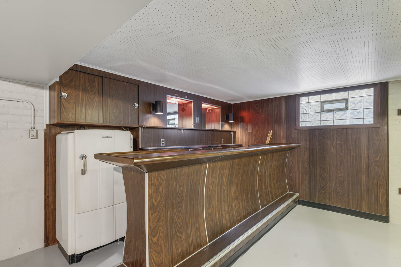 4618 W 87th Street, Chicago, IL 60652
