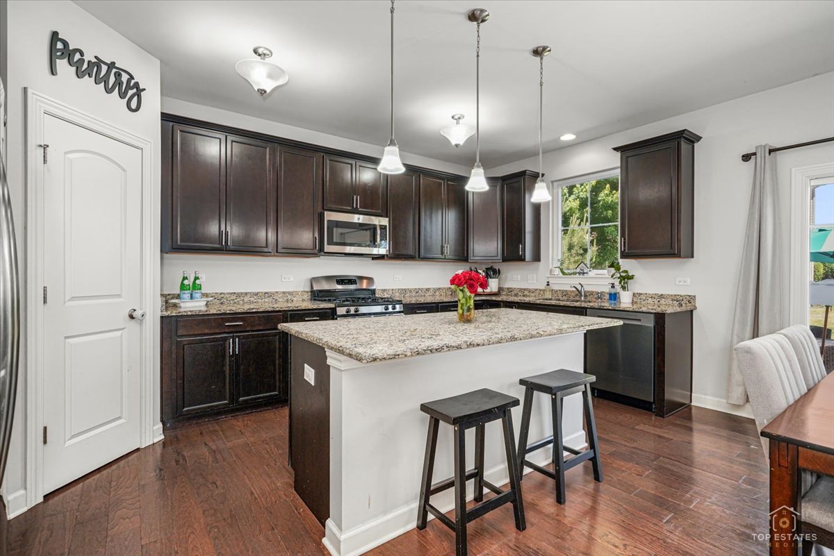 1140 Independence Avenue, Elburn, IL 60119