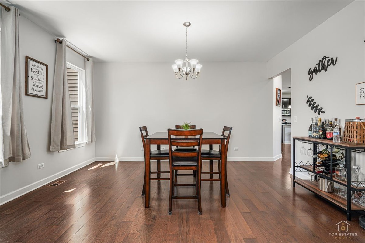 1140 Independence Avenue, Elburn, IL 60119