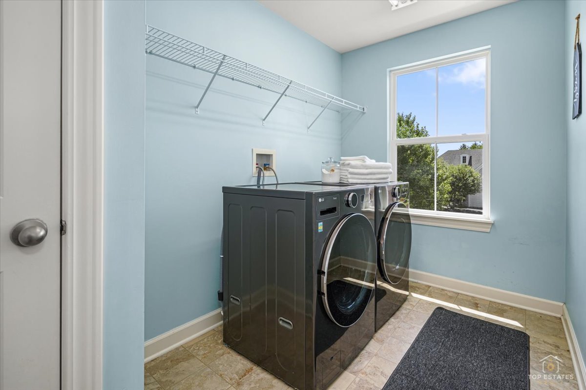 1140 Independence Avenue, Elburn, IL 60119
