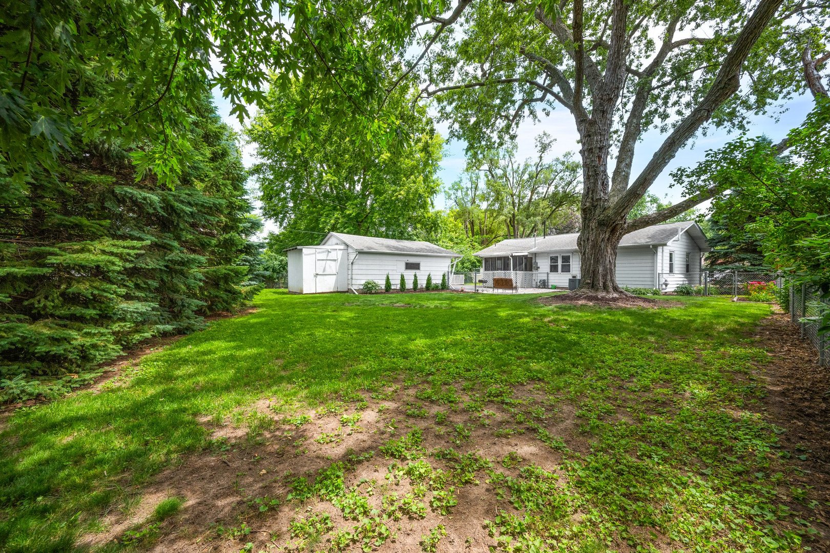 113 Conley Circle, Bloomington, IL 61701