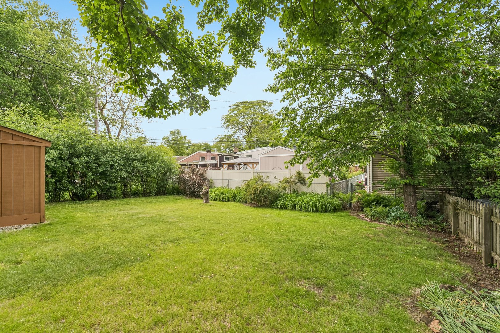 220 Voltz Road, Northbrook, IL 60062