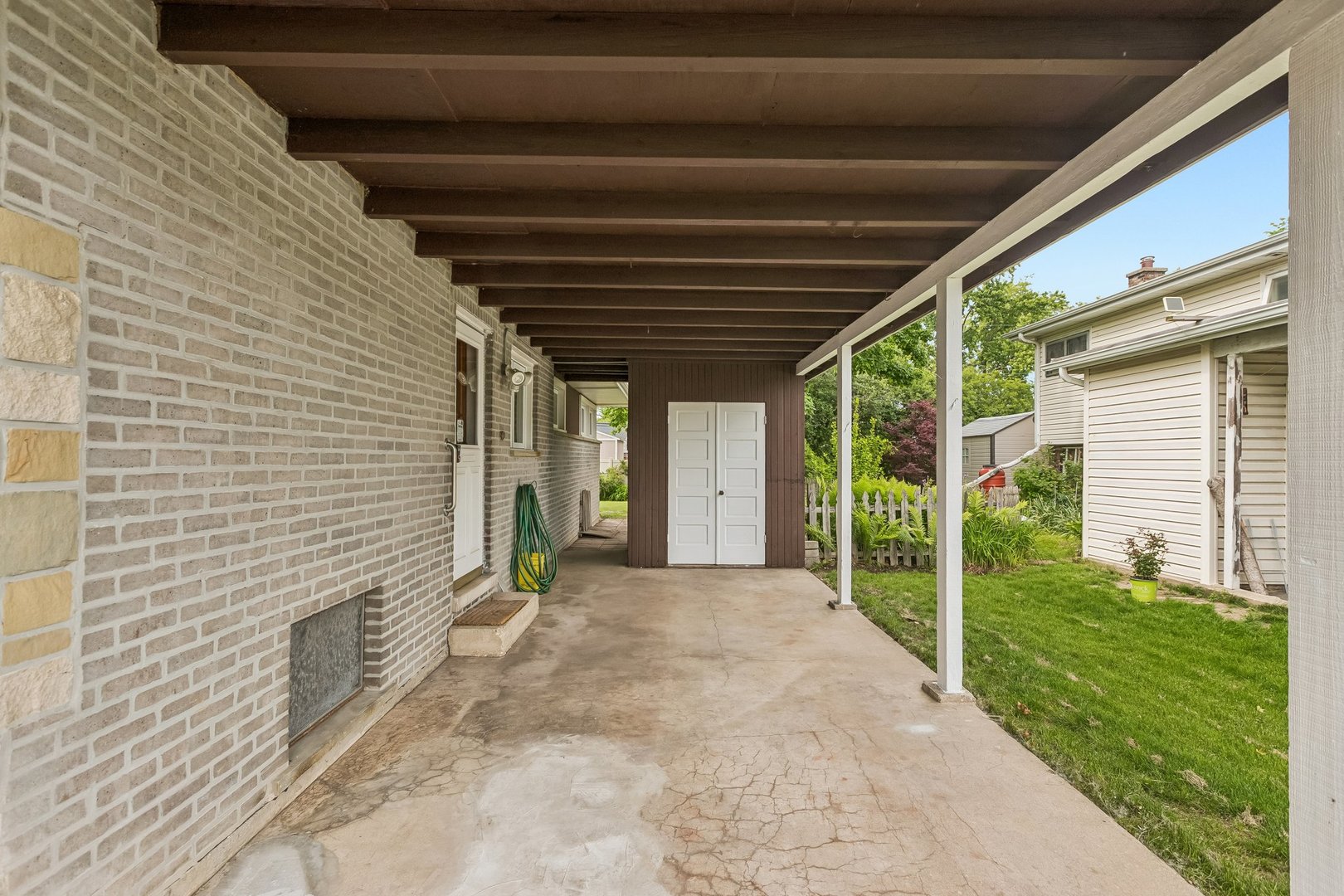 220 Voltz Road, Northbrook, IL 60062