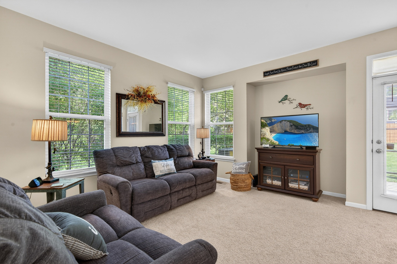 1688 Yellowstone Circle #47, Crystal Lake, IL 60014