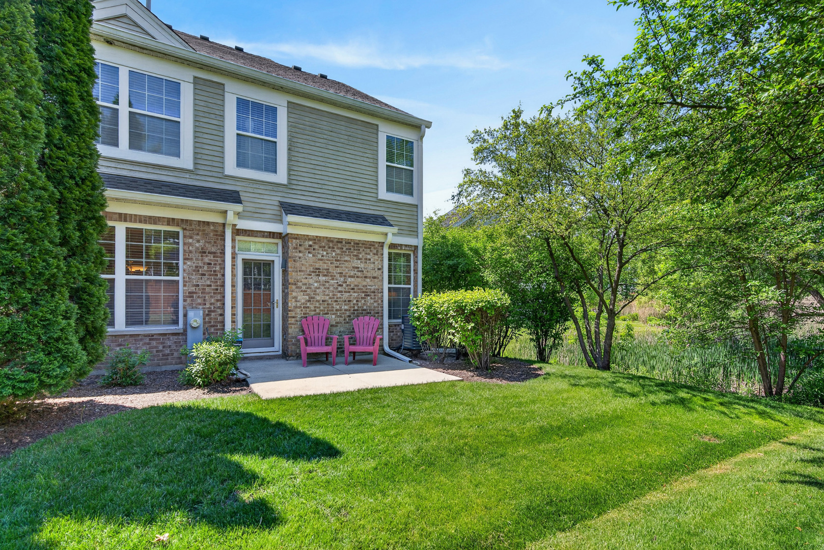 1688 Yellowstone Circle #47, Crystal Lake, IL 60014