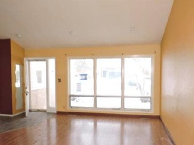 9215 Washington Road, Morton Grove, IL 60053