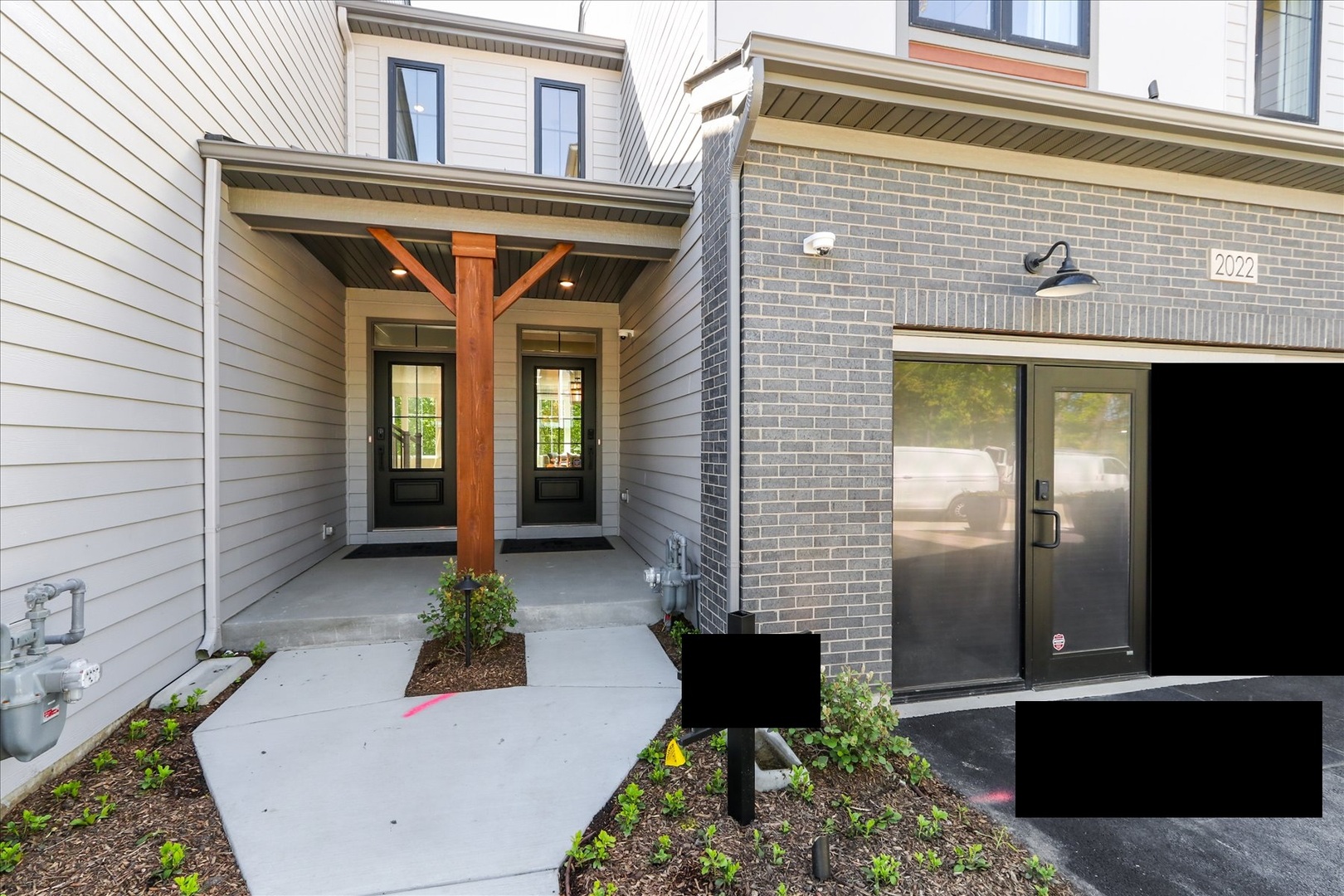2072 Iron Ridge Lane, Naperville, IL 60563