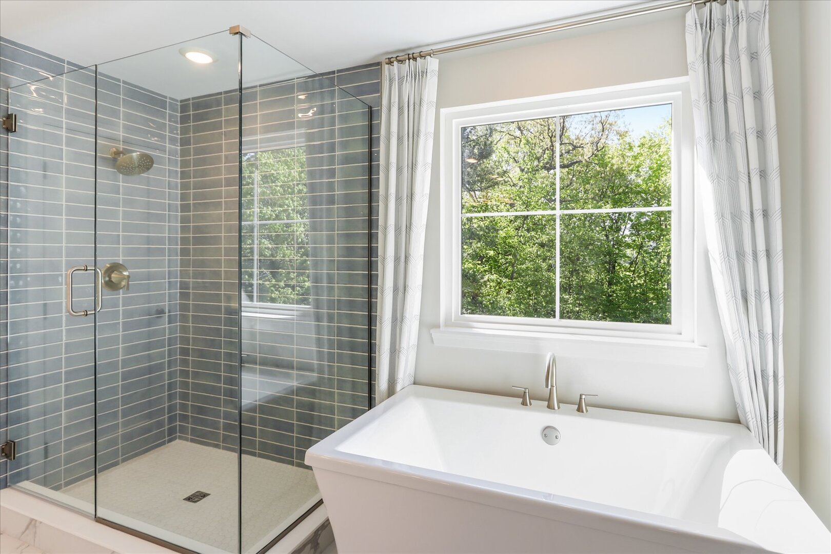 2072 Iron Ridge Lane, Naperville, IL 60563