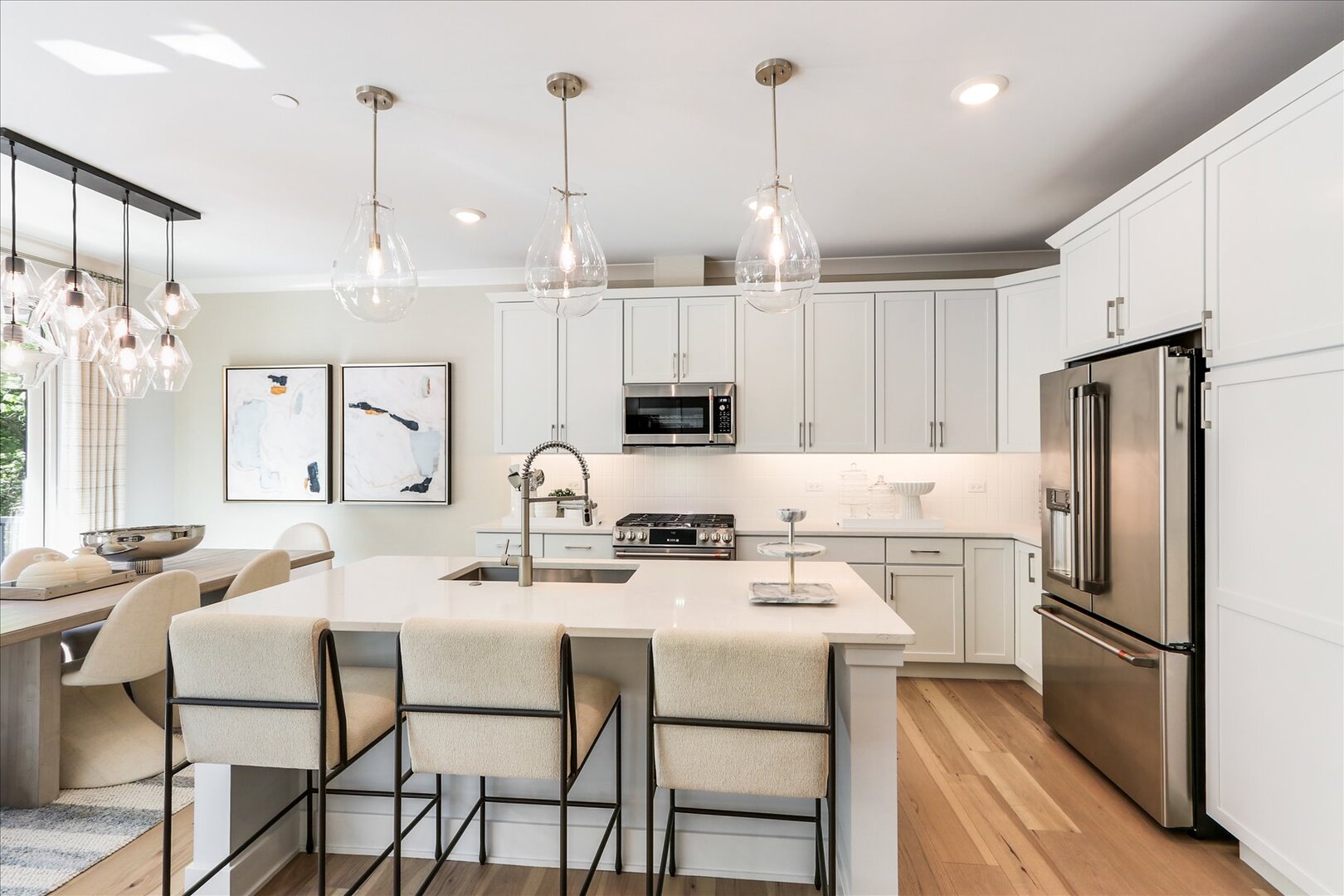 2072 Iron Ridge Lane, Naperville, IL 60563