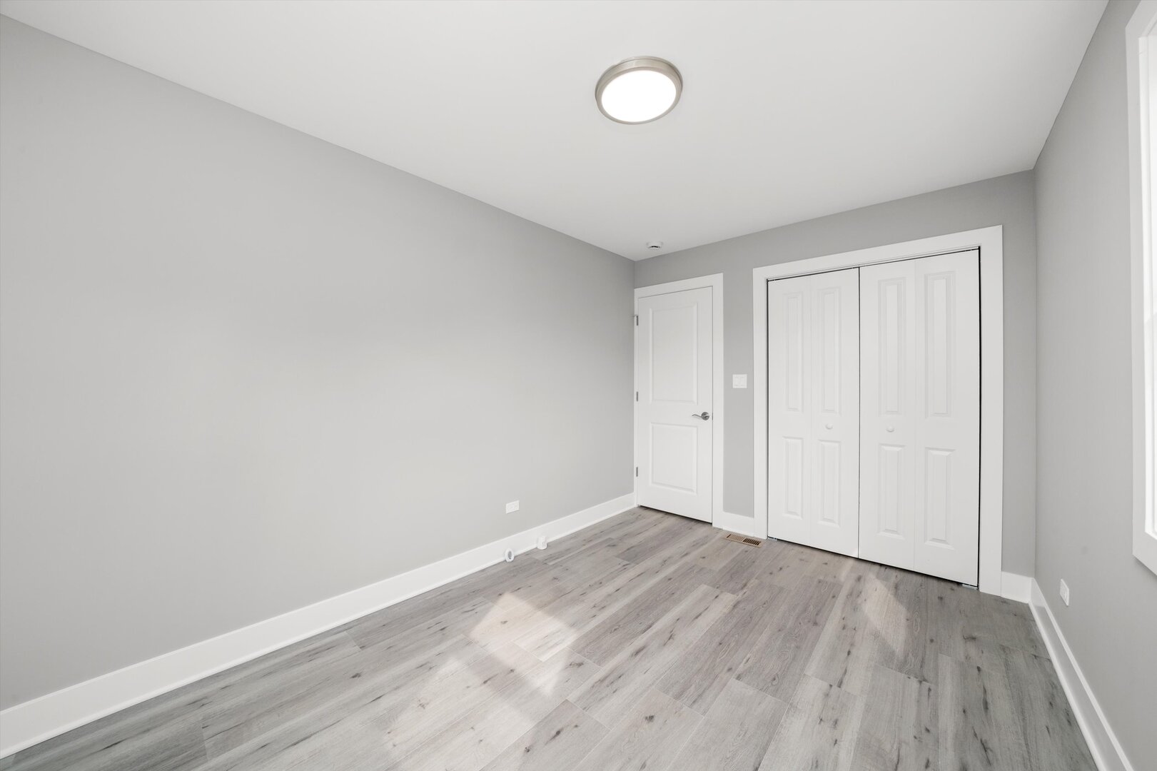 819 E 98th Place, Chicago, IL 60628