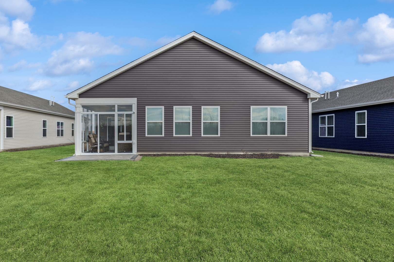 2956 Harnish Drive, Algonquin, IL 60102