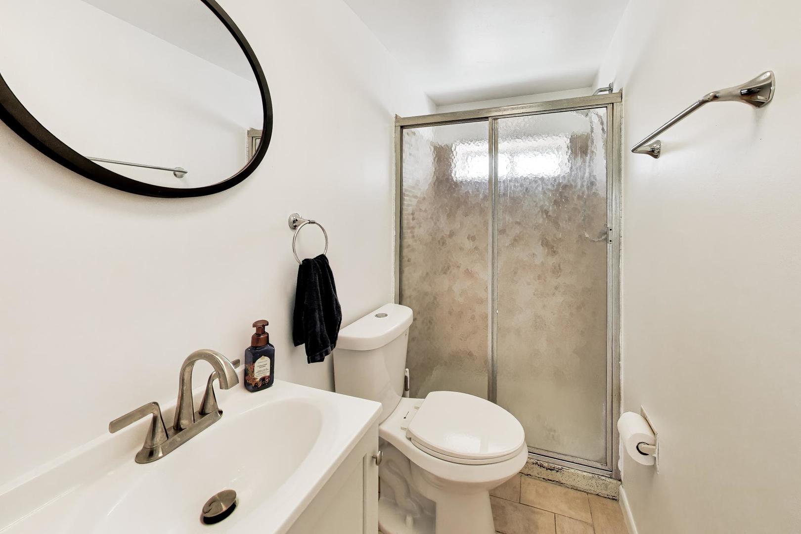 1411 N Burnng Bush Lane, Mount Prospect, IL 60056