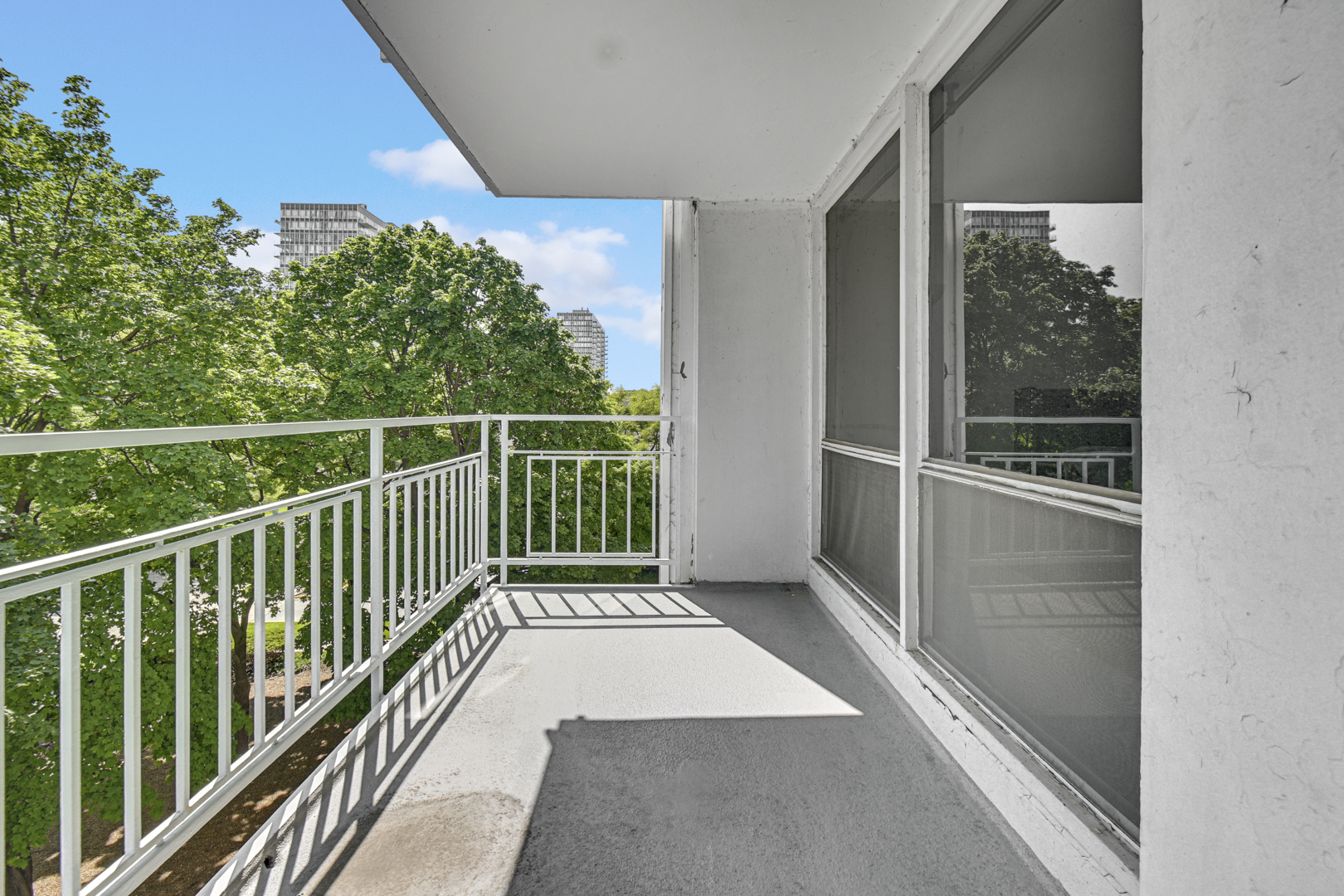 601 E 32nd Street #403, Chicago, IL 60616
