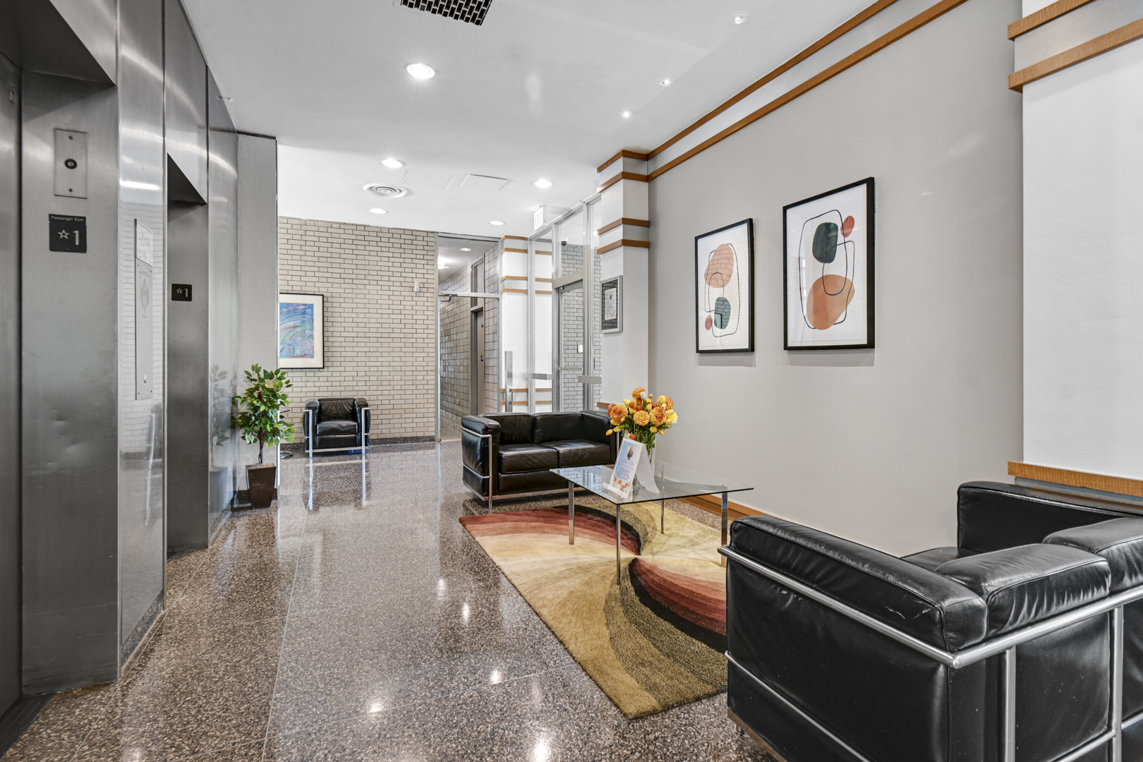 601 E 32nd Street #403, Chicago, IL 60616