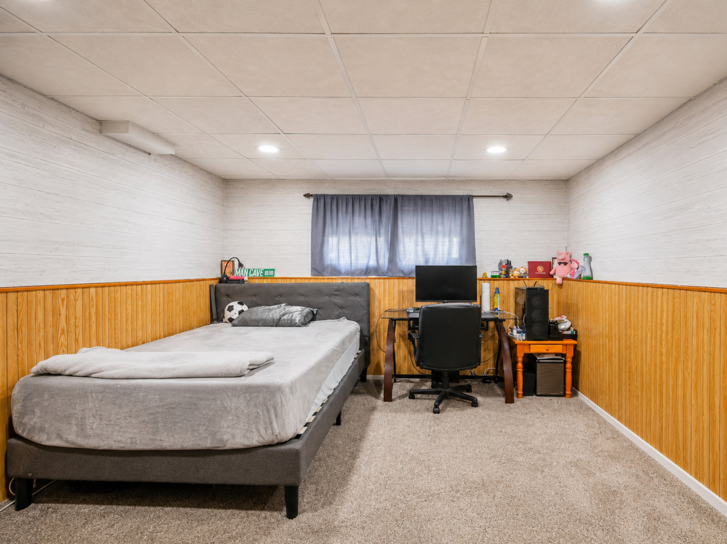 1606 Wilson Avenue, Wheaton, IL 60189
