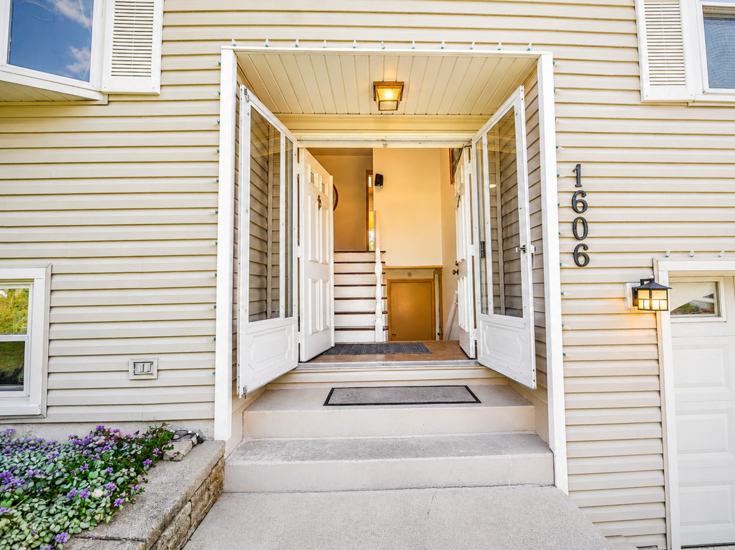 1606 Wilson Avenue, Wheaton, IL 60189