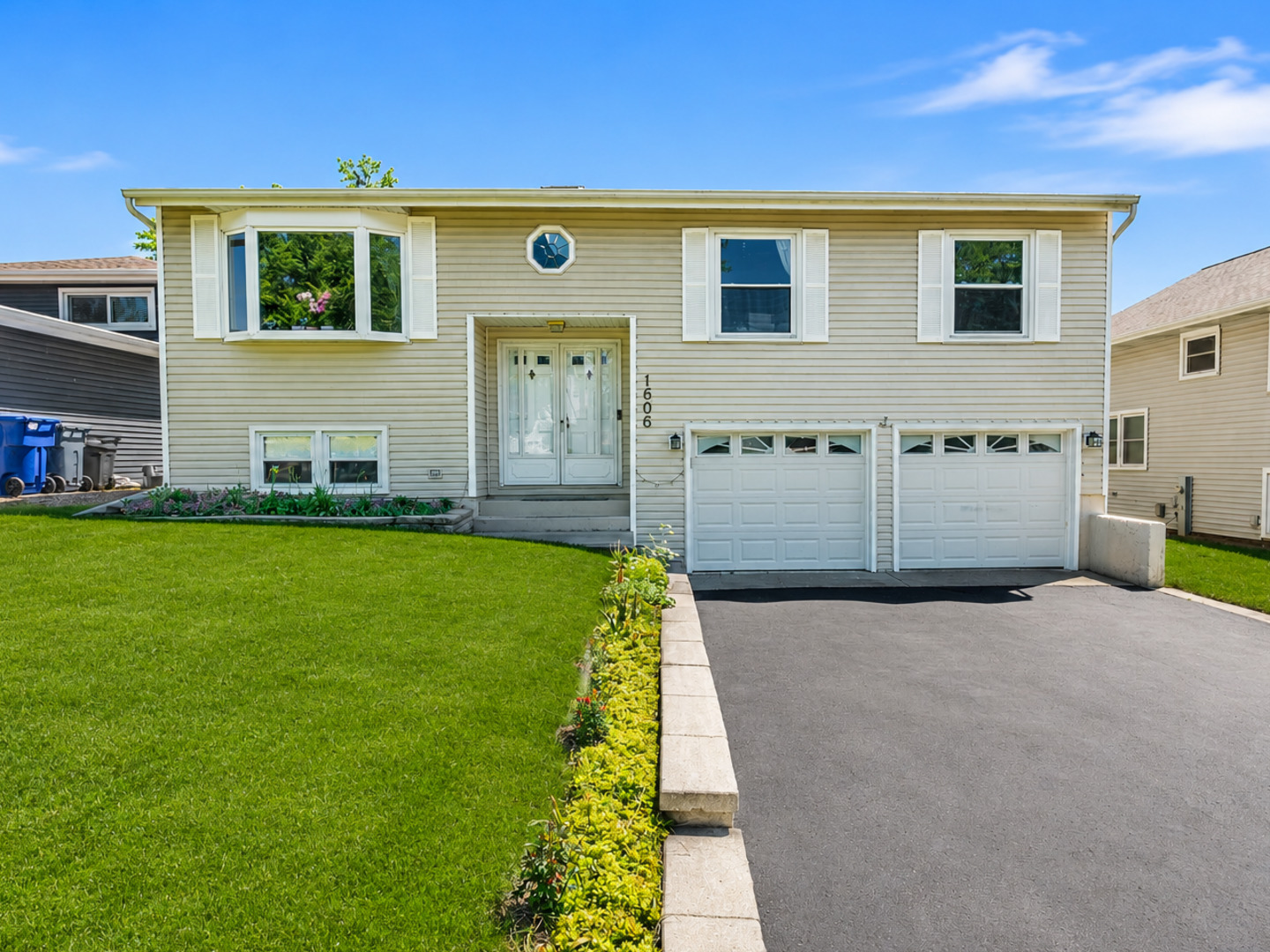 1606 Wilson Avenue, Wheaton, IL 60189