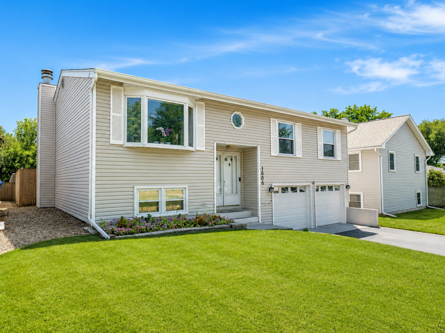 1606 Wilson Avenue, Wheaton, IL 60189