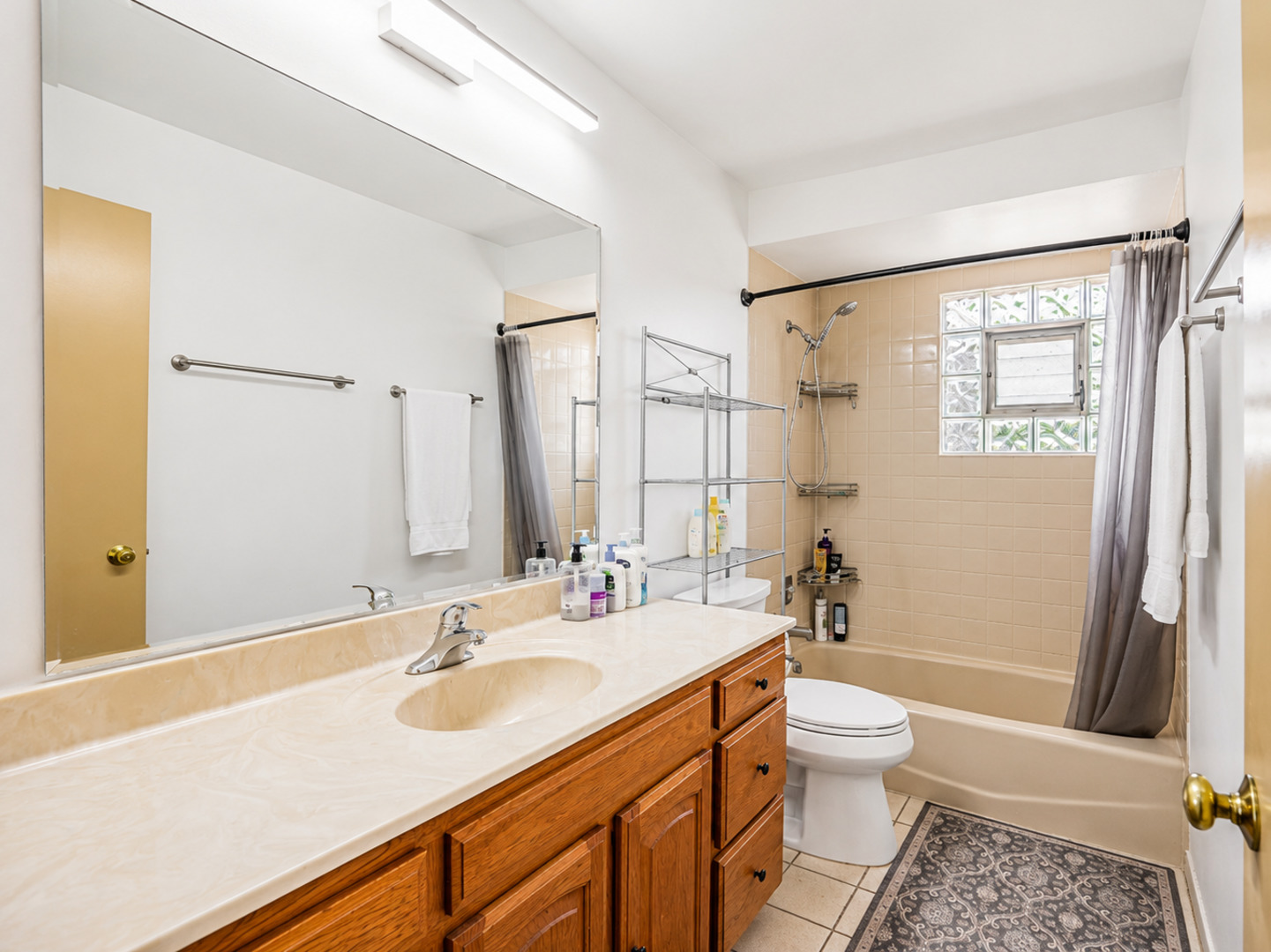 1606 Wilson Avenue, Wheaton, IL 60189
