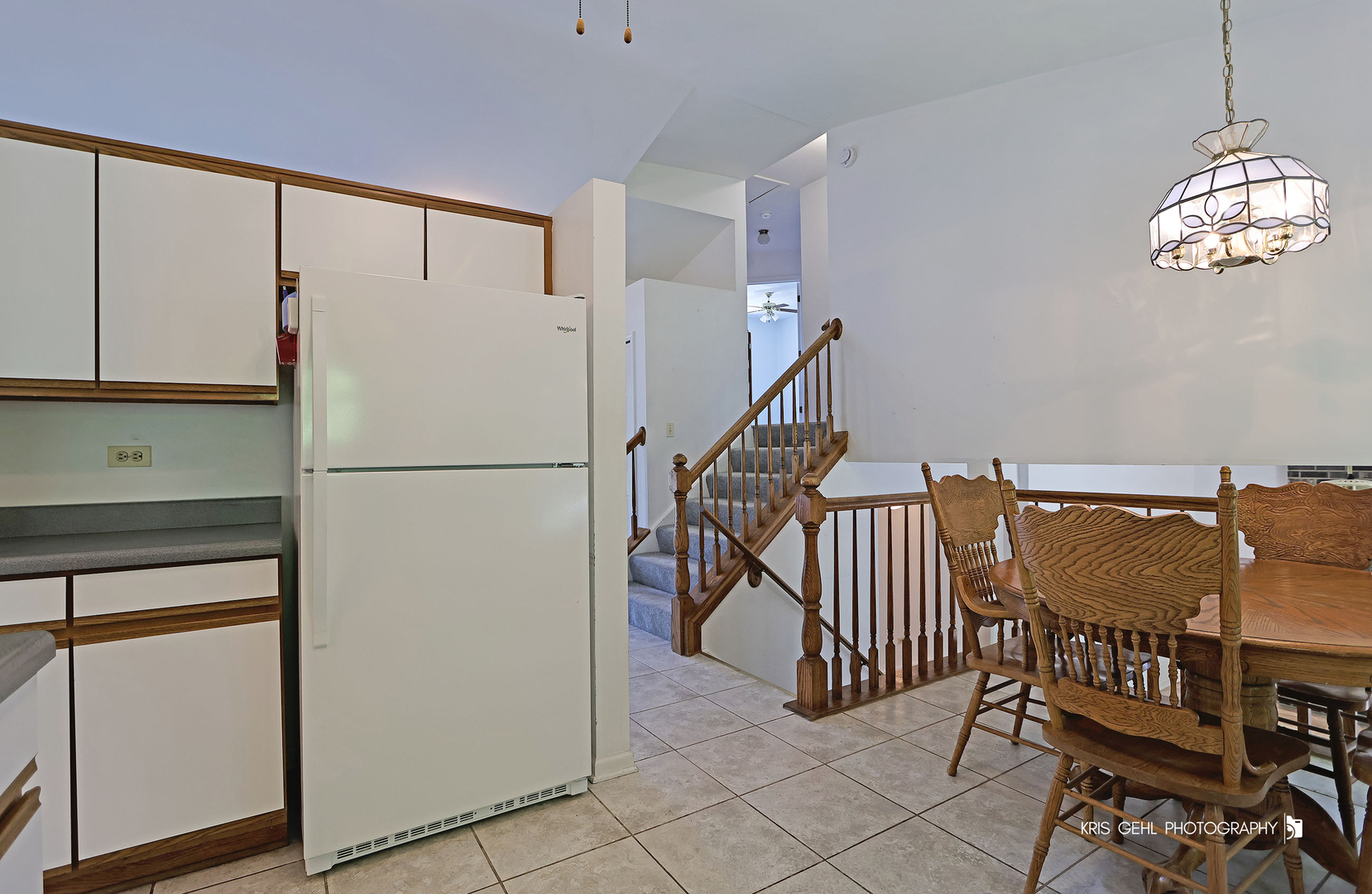 16 S Emerald Avenue, Mundelein, IL 60060