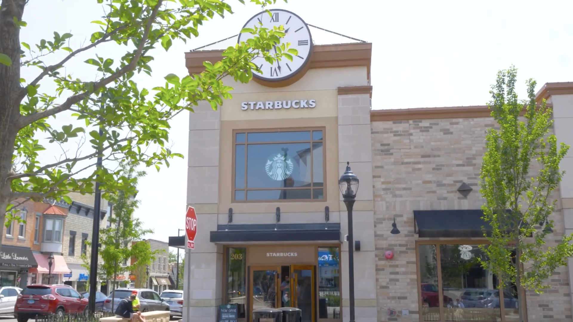 311 North Avenue, Naperville, IL 60540