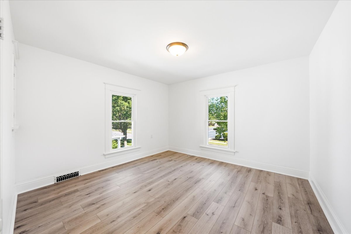 311 North Avenue, Naperville, IL 60540