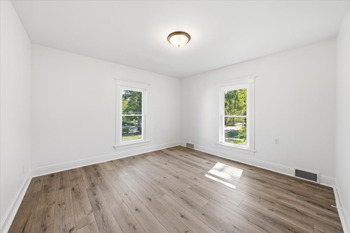 311 North Avenue, Naperville, IL 60540